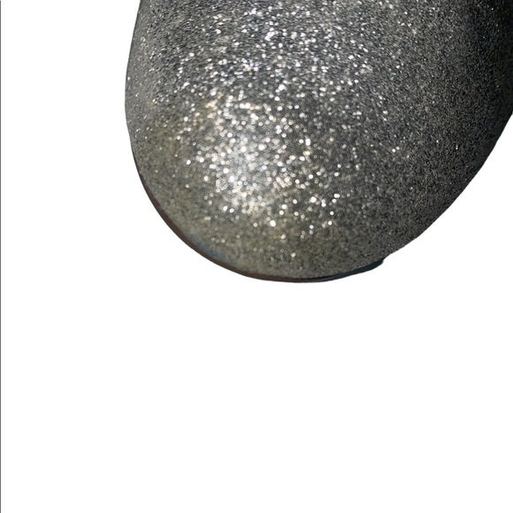 𝅺Blue by Betsey Johnson Women's Dance Flat silver glitter shoes size 7M - Picture 2 of 6